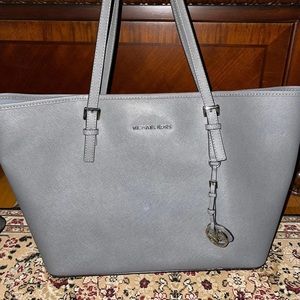 Michael Kors Jet Set Travel Tote